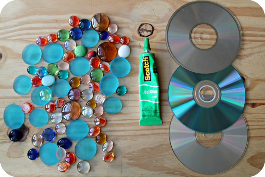 DIY Transformer vos CD en dessous de verre - The Funky Fresh Project