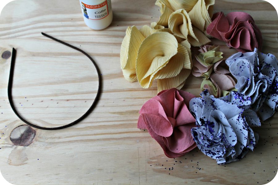 DIY - La couronne de fleurs en tissu de Frida 
